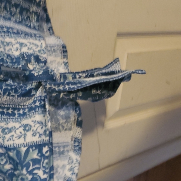 Absolutely Famous strappt tank top size L NWT - Picture 3 of 4